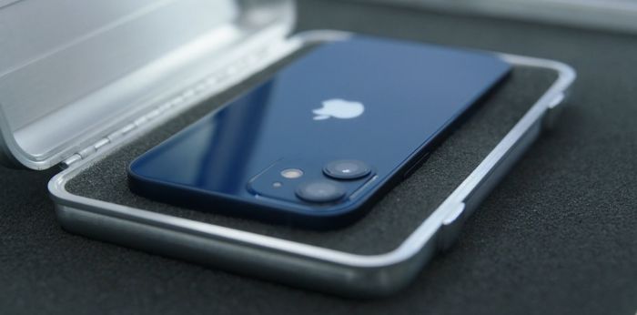 Apple iPhone 12 Mini mit Vertrag im Vergleich, Telekom, Vodafone, o2, Handytarife