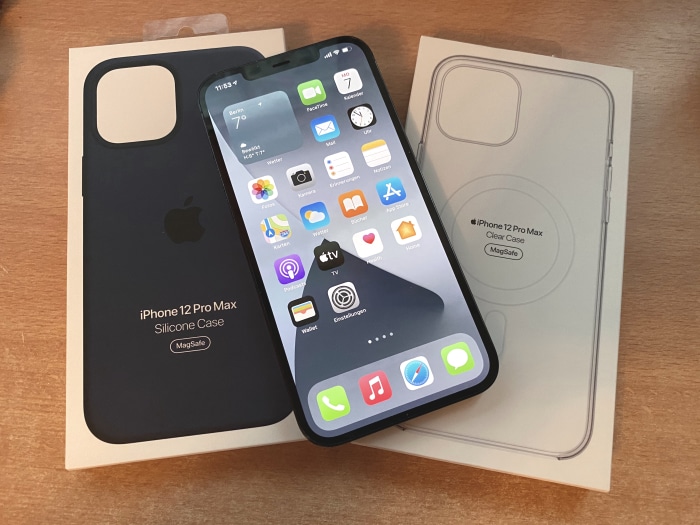 Apple iPhone 12 Pro Max Test - MagSafe Hüllen