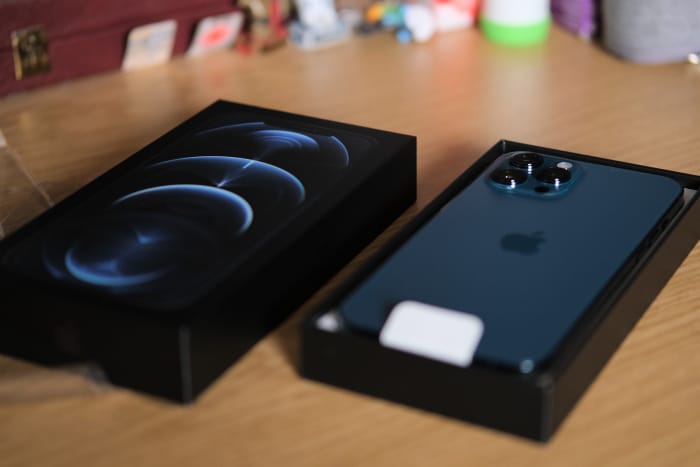 Apple iPhone 12 Pro Max Test - Artikelbild für Magazin