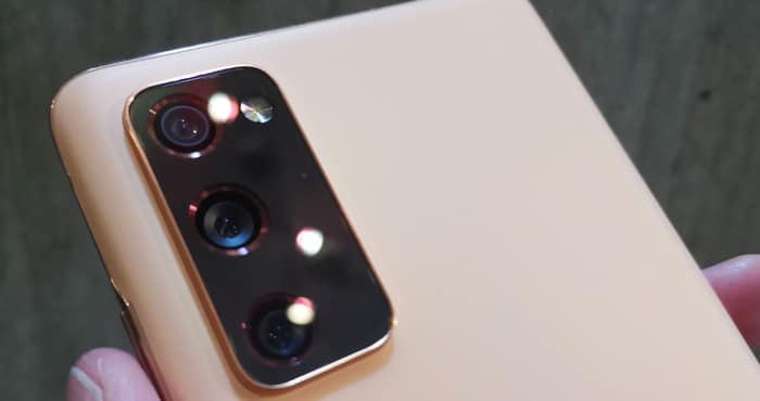 Samsung Galaxy S20 FE Test und Daten: Highend-Smartphone mit Her(t)z, nicht nur für Fans
