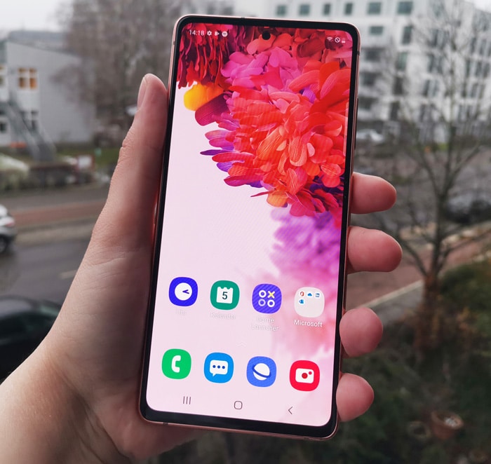 Samsung Galaxy S20 FE Test und Daten: Highend-Smartphone mit Her(t)z, nicht nur für Fans