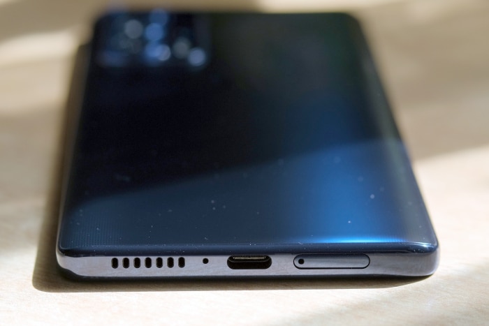Motorola Edge 20 Pro Test - Unterkante