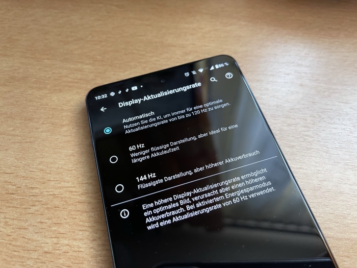 Motorola Edge 20 Pro - Display-Frequenz