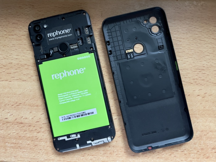 rephone Test - wechselbarer Akku