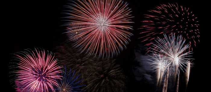 Neujahrsangebote und Aktionen (Bild: Pixabay @nidan)