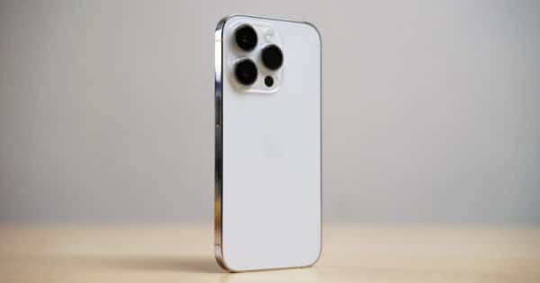 Apple iPhone 14 Pro - Silber - Teaser