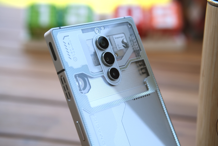 ZTE Nubia RedMagic 8 Pro - Triple-Kamera