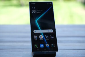 ZTE Nubia RedMagic 8 Pro - Screen Dark
