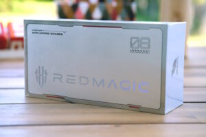 ZTE Nubia RedMagic 8 Pro - Box Art