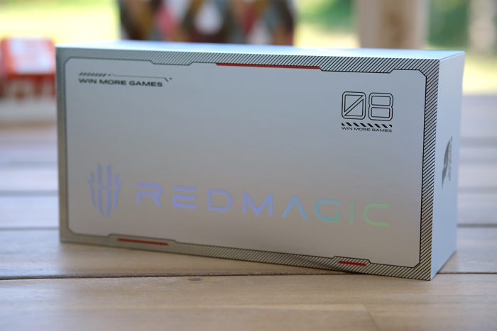 ZTE Nubia RedMagic 8 Pro - Box mit Vertrag in den Netzen von Telekom, Vodafone und o2 Telefónica