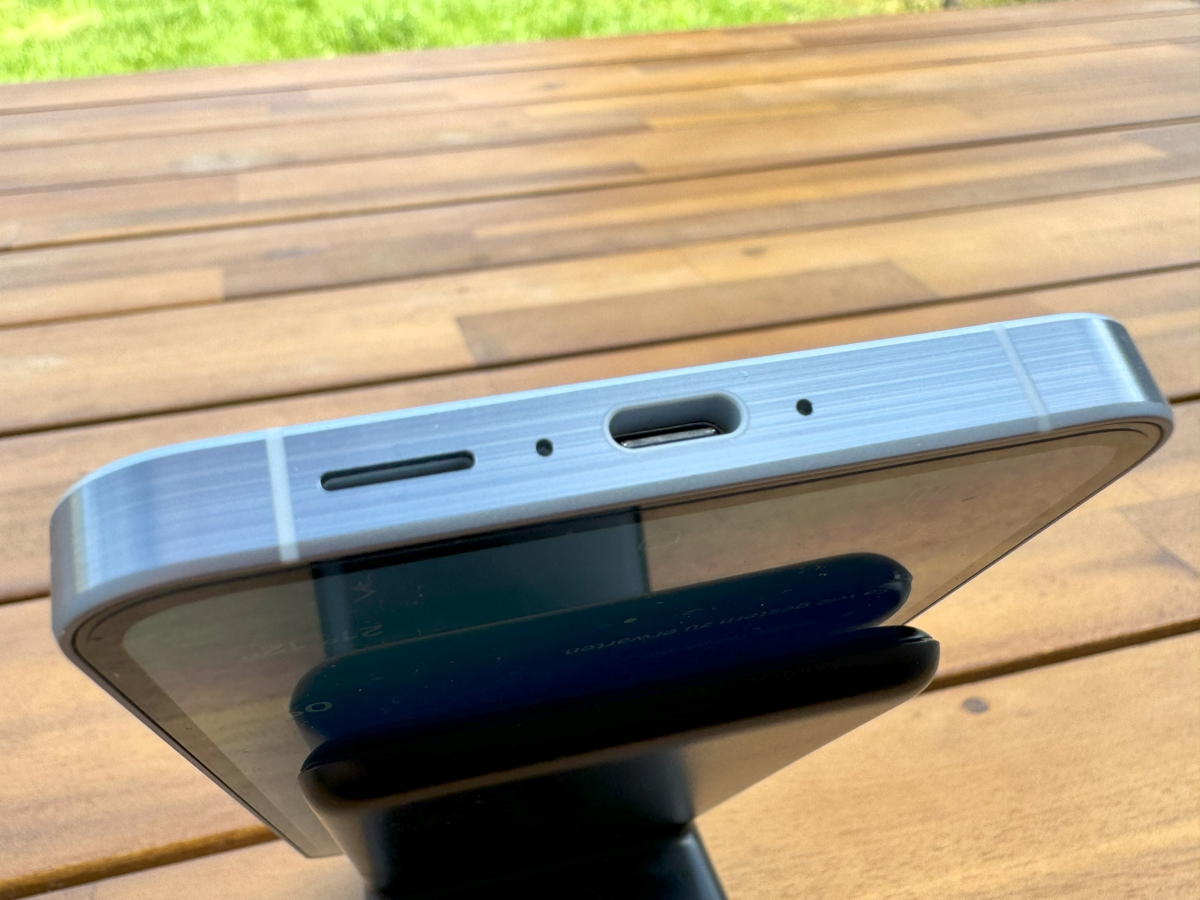 Galaxy A55 im Test - Alurahmen und USB-C