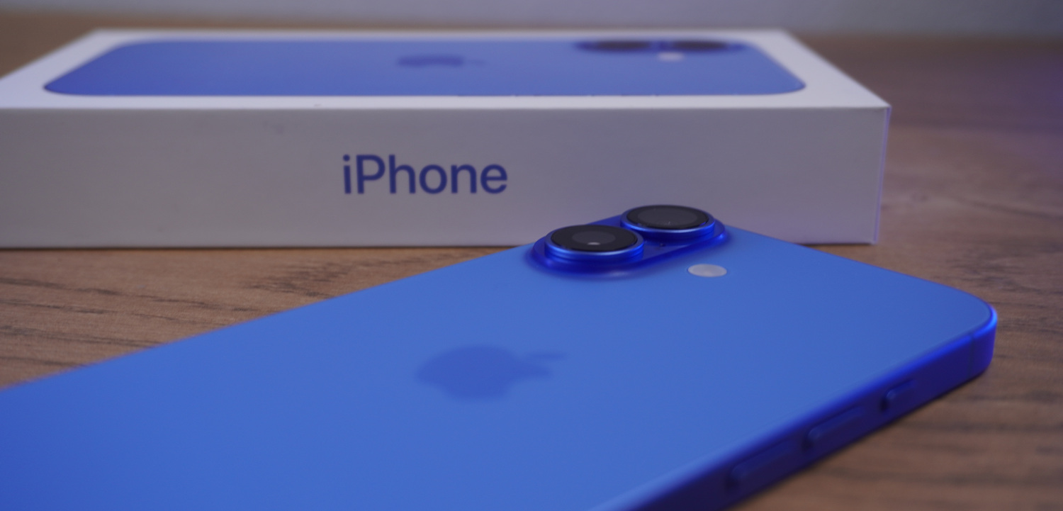 iPhone 16 mit Verpackung