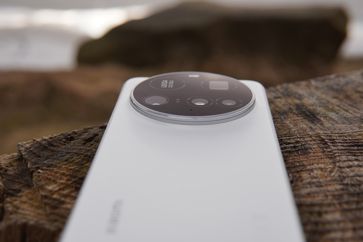 Xiaomi 15 Ultra mit Vertrag in den Netzen von Telekom, Vodafone, O₂ Telefónica und 1&1