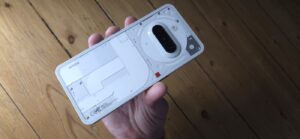 Das Telefon ist recht groß. (Foto: Sven Wernicke / Handyhase.de)