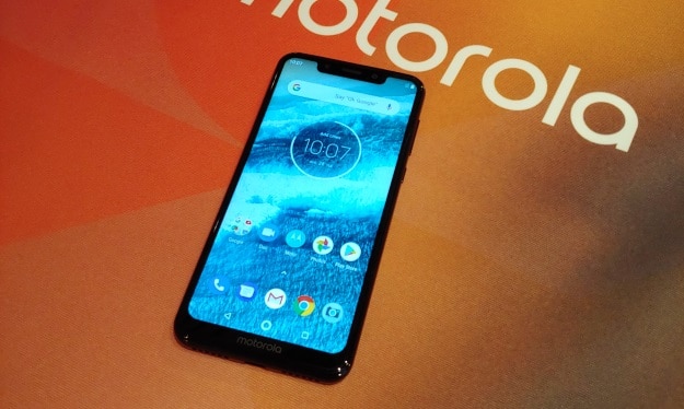 Motorola One HandsOn
