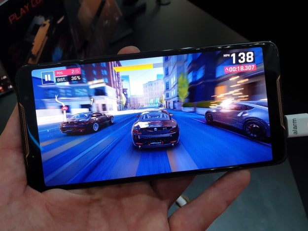 ASUS ROG Phone HandsOn