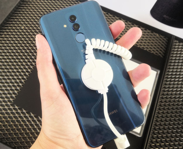 Huawei Mate 20 lite Test: Schicke Mittelklasse mit riesigem 6,3-Zoll-Display für jede Situation?