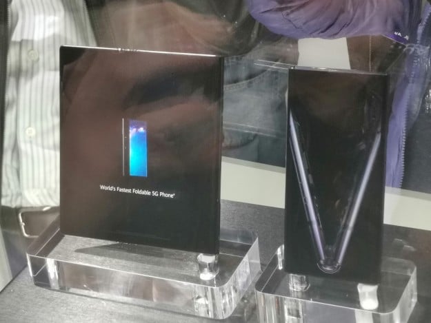 huawei mate x ausgestellt