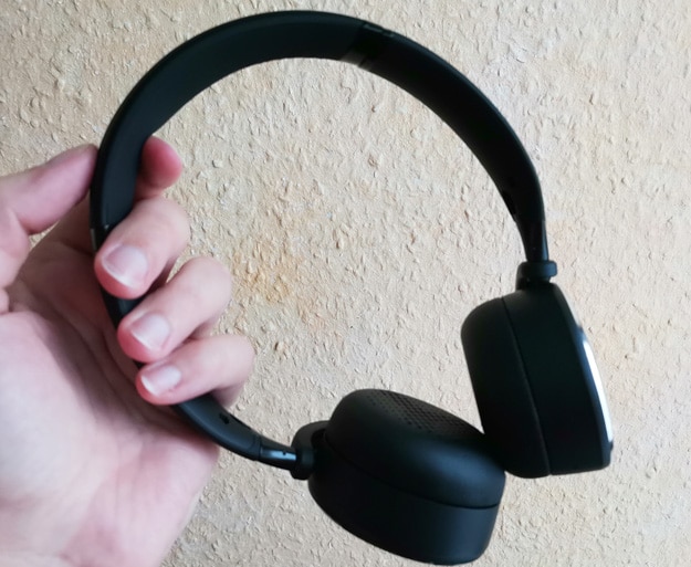 AKG Y500 im Test: Schicke kabellose Overhead-Kopfhörer mit Premium-Features