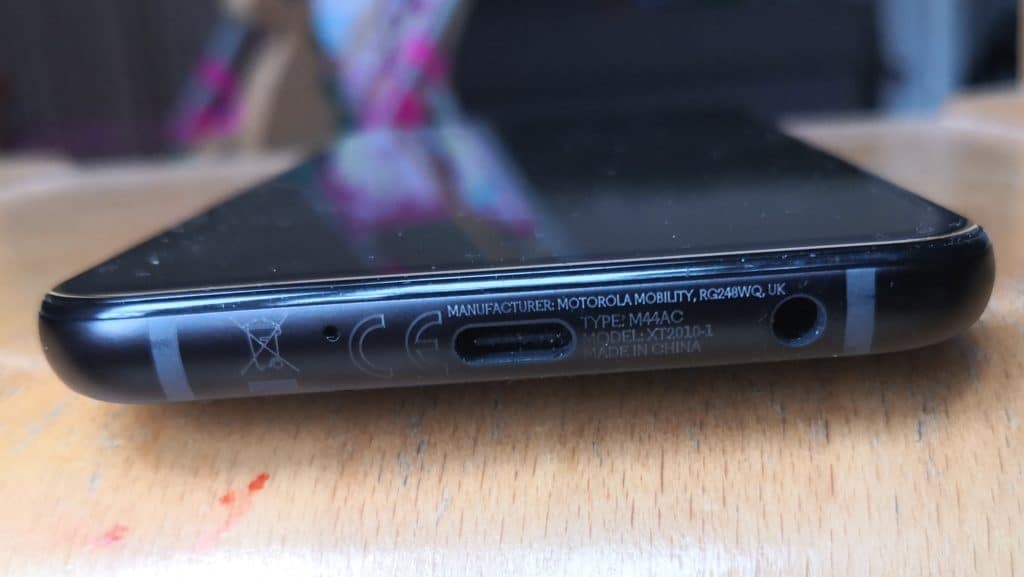 Motorola One Zoom Test