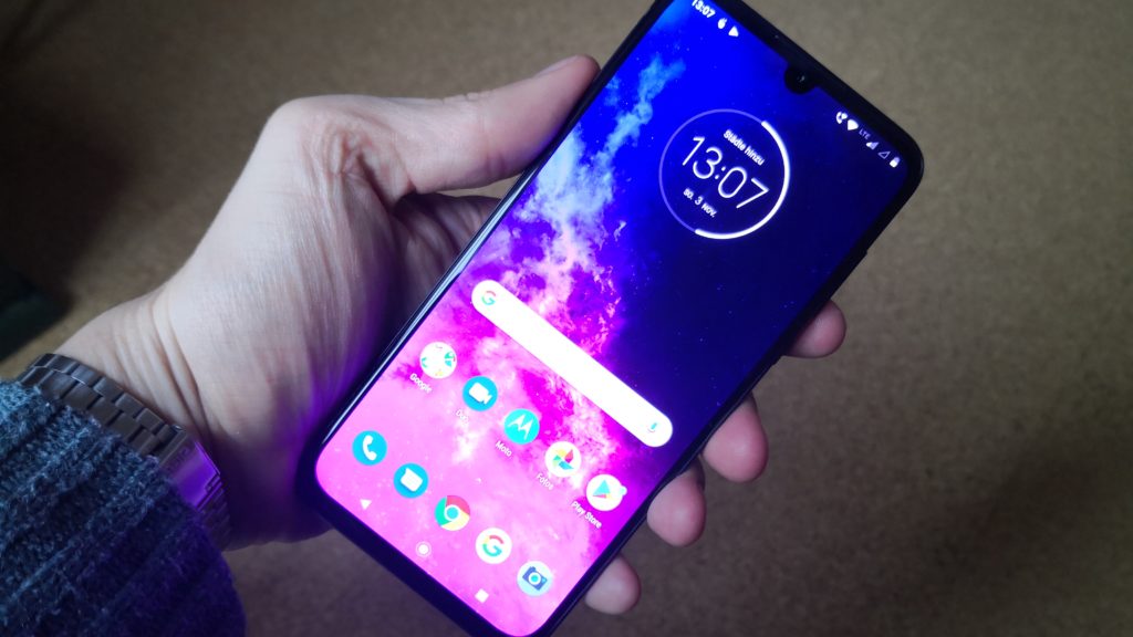 Motorola One Zoom Test