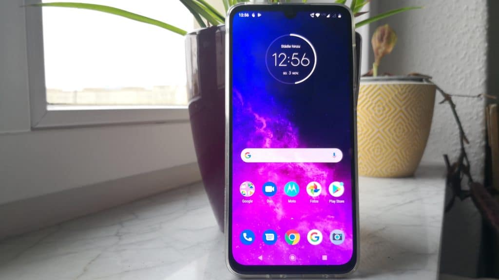 Motorola One Zoom Test